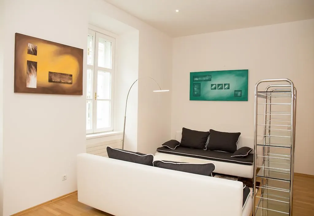 Grand Apartments - Stephansplatz Vienna