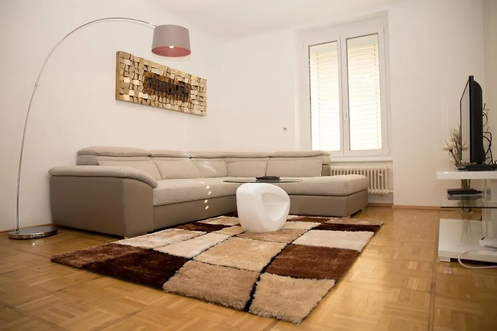 Grand Apartments - Stephansplatz Vienna